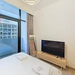 Flat For Dubai Explorers